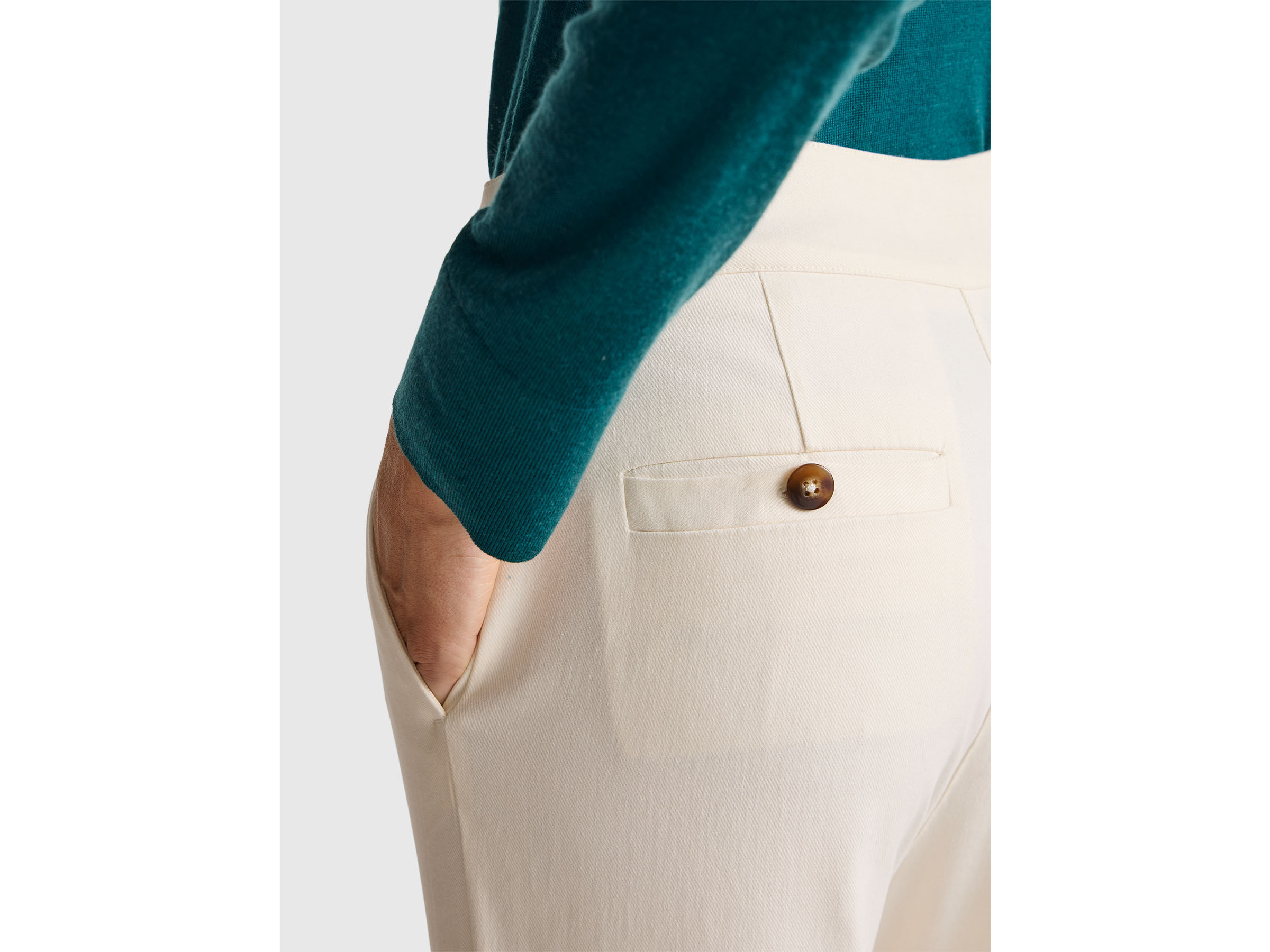 TROUSERS Women image number 4